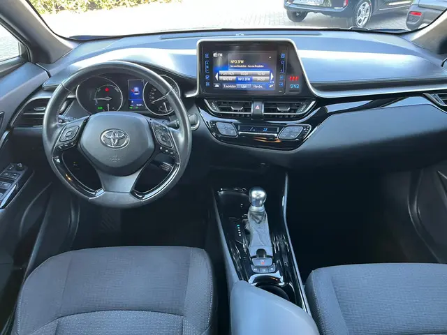 Toyota C-HR 1.8 Hybrid Dynamic 2019 Hybride Benzine 7