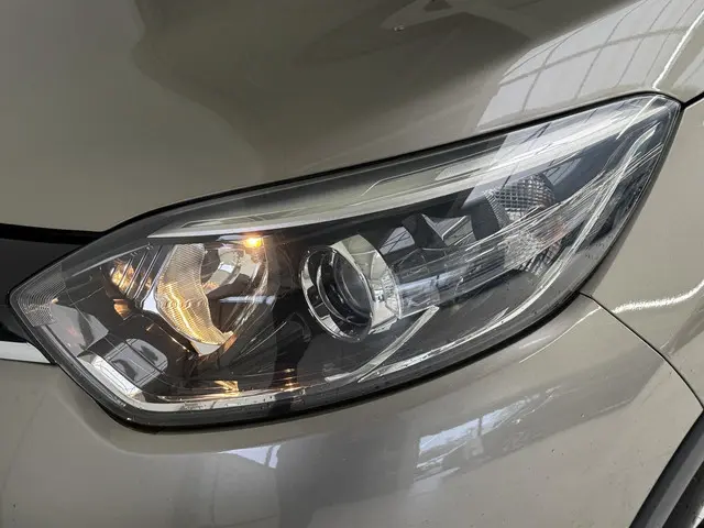 Renault Captur 0.9 TCe Dynamique 2015 Benzine 25