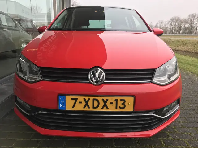 Volkswagen Polo 1.2 TSI Highline 2014 Benzine 4