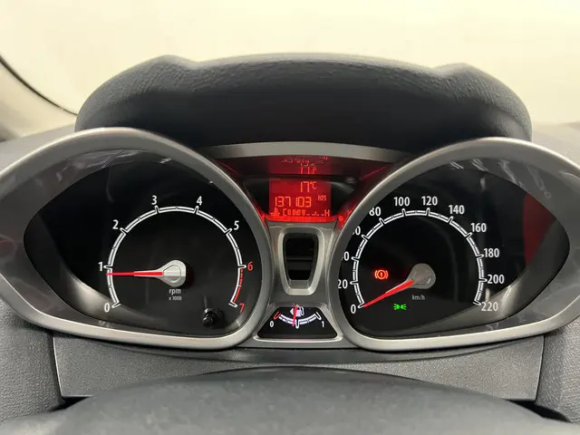 Ford Fiesta 1.25 Titanium 2013 Benzine 7