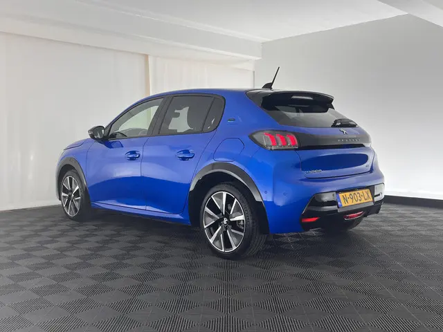 Peugeot e-208 EV GT Pack 50 kWh [ 3-Fase ] 2021 Elektrisch 4