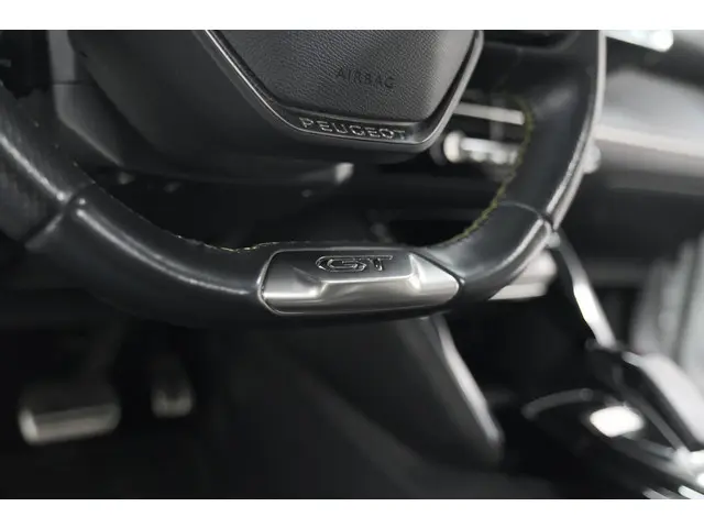 Peugeot e-2008 EV GT Pack 50 kWh 2021 Elektrisch 43
