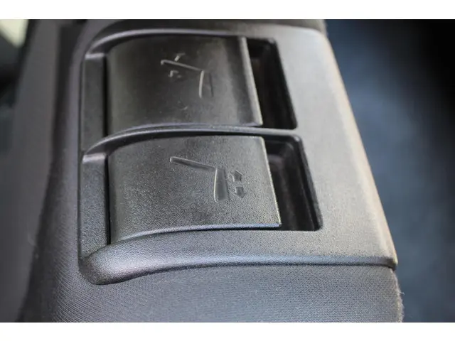 Suzuki Ignis 1.2 Stijl Smart Hybrid 2018 Benzine 14