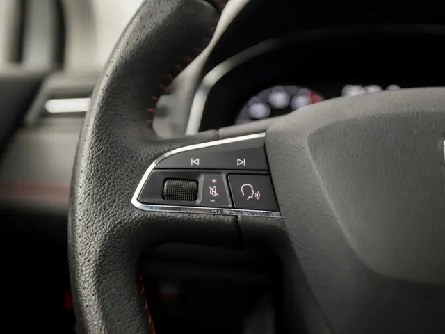 SEAT Ibiza 1.0 TSI FR Sport 2019 Benzine 19
