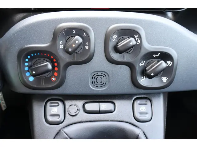 Fiat Panda 1.0 Hybrid Easy 2021 Hybride Benzine 21