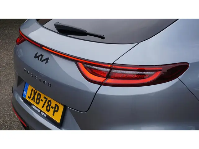 Kia ProCeed 1.6 T-GDI 204pk GT 2022 Benzine 68