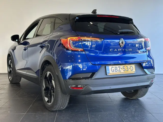 Renault Captur 1.0 TCe 90 techno 2024 Benzine 6