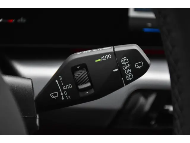 BMW X1 sDrive18i 2024 Benzine 19