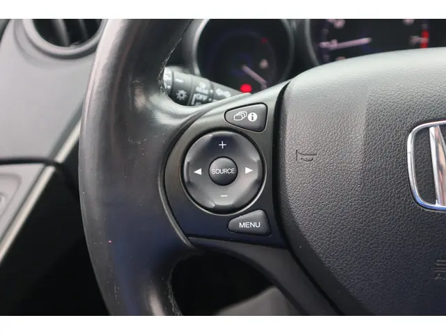 Honda Civic 1.8 Sport 2012 Benzine 19