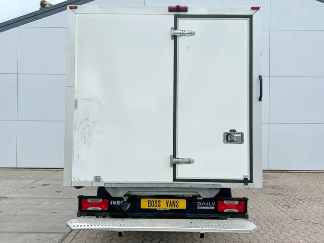 Iveco Daily 35S14 2.3 2021 Diesel 9