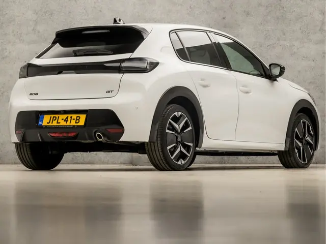 Peugeot 208 1.2 PureTech GT 100pk Sport 2023 Benzine 5