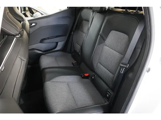 Renault Clio 1.0 TCe Intens 2019 Benzine 6