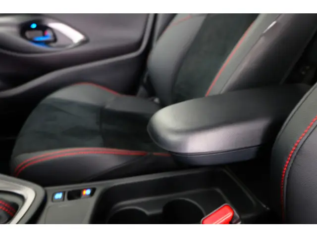 Toyota Yaris 1.5 Hybrid GR Sport 2023 Hybride Benzine 21