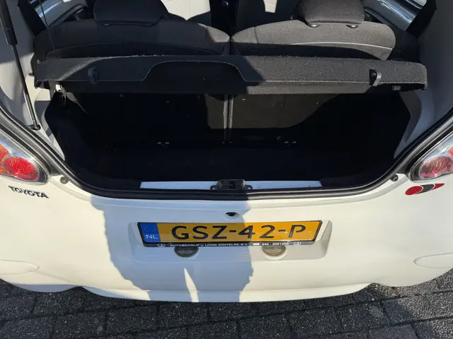 Toyota Aygo 1.0 VVT-i Now 2014 Benzine 7