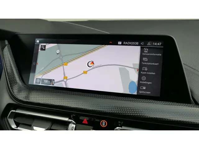 BMW 1 Serie 118i Executive Edition 2020 Benzine 40