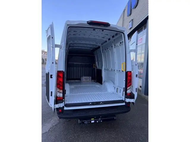 Iveco Daily Electric 38S14V 74Kw L3 H2 2024 Elektrisch 8