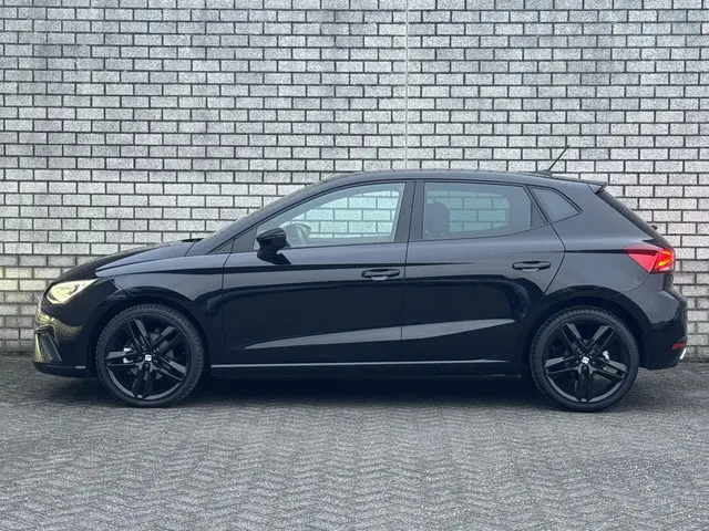 SEAT Ibiza 1.0 EcoTSI FR Business Connect 2025 Benzine 14