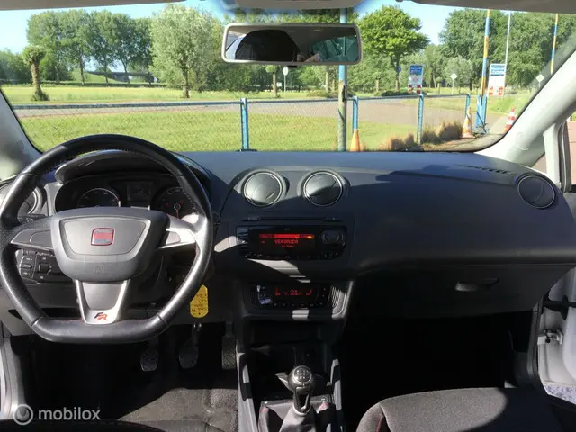 SEAT Ibiza ST 1.2 TSI FR - 124.216 km 2012 Benzine 10