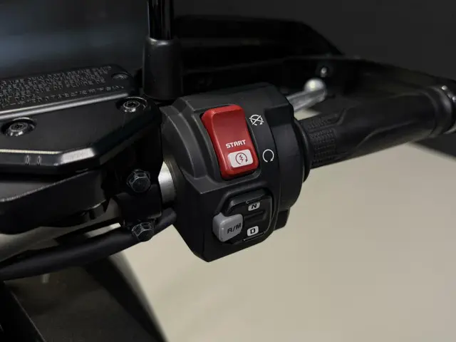 Honda NC 750 X-ADV 2021 Benzine 11