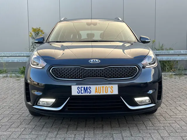 Kia Niro 1.6 GDi Hybrid DynamicLine 2019 Hybride Benzine 8