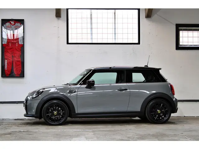 MINI Electric Mini Classic 33 kWh 2022 Elektrisch 2