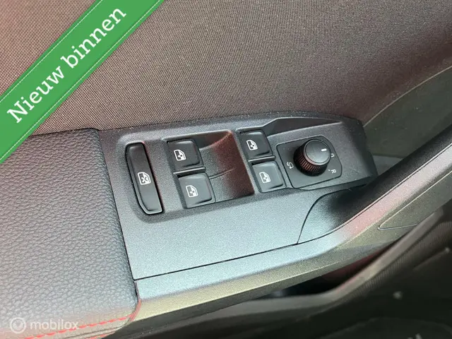 SEAT Arona 1.0 TSI FR Business Intense 2019 Benzine 10
