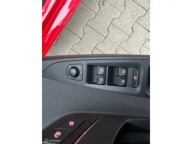 SEAT Leon FR TSI/DSG/PANO/LED/ 2013 Benzine 24