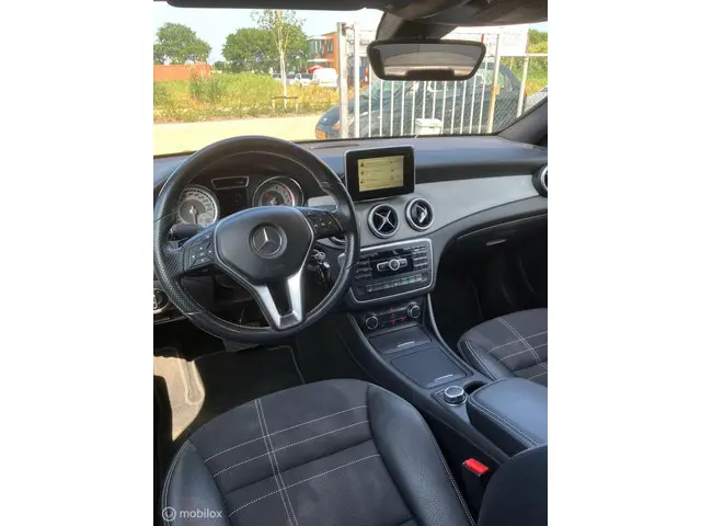 Mercedes-Benz CLA 180 Ambition 2014 Benzine 8