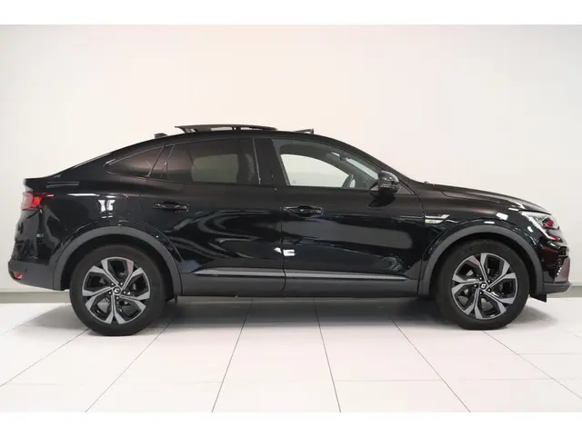 Renault Arkana 1.3 mild hybrid 160 R.S. line 2023 Benzine 19