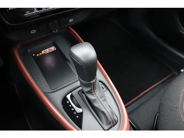 Toyota Aygo X Hybrid 115 pulse 2025 Hybride Benzine 25