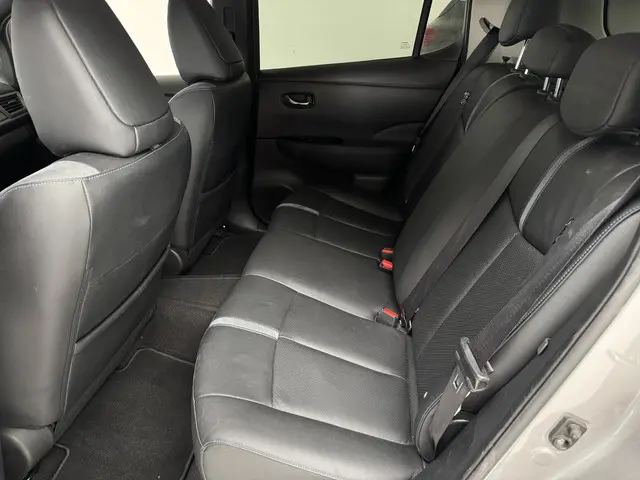 Nissan Leaf Tekna 40 kWh 2022 Elektrisch 8