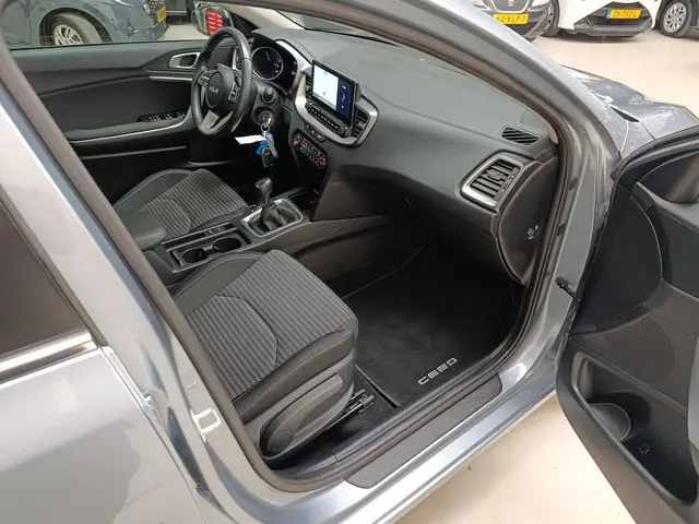 Kia Ceed Sportswagon 1.0 T-GDi DynamicLine 2022 Benzine 14