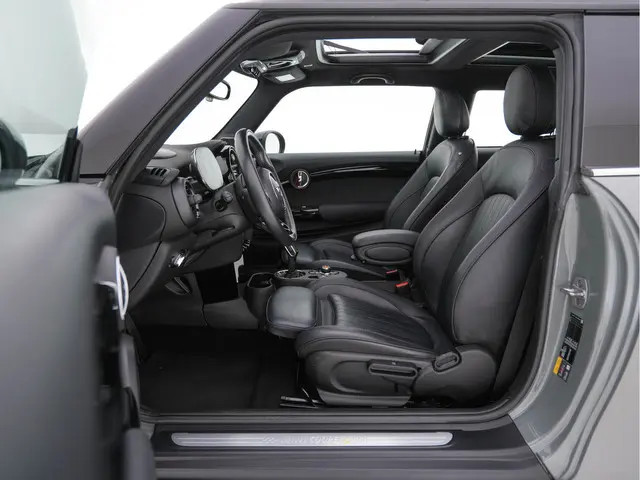MINI Electric Mini Yours 33 kWh [ 3-Fase ] 2020 Elektrisch 9