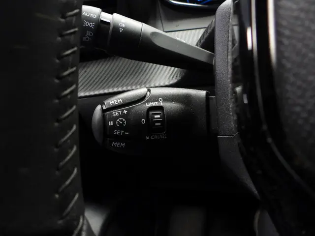 Peugeot e-208 EV Active Pack 50 kWh 2023 Elektrisch 19