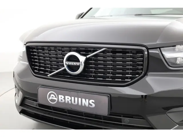 Volvo XC40 T5 Recharge R-Design 2022 Hybride Benzine 33