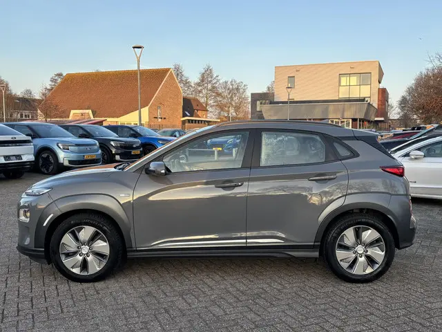 Hyundai Kona EV Comfort 64 kWh 2020 Elektrisch 4