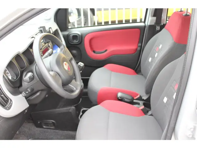 Fiat Panda 0.9 TwinAir Edizione Cool 2014 Benzine 8
