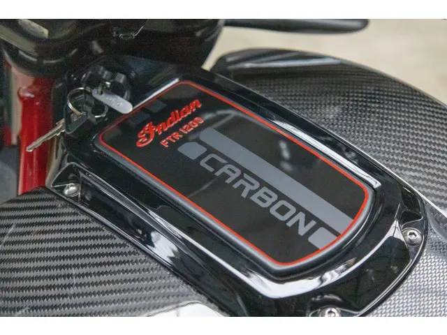 Indian FTR 1200 Carbon *Akrapovic* 2020 Benzine 29