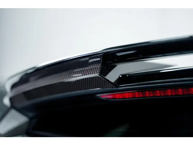 Audi RS6 RS 6 TFSI quattro 2023 Benzine 9