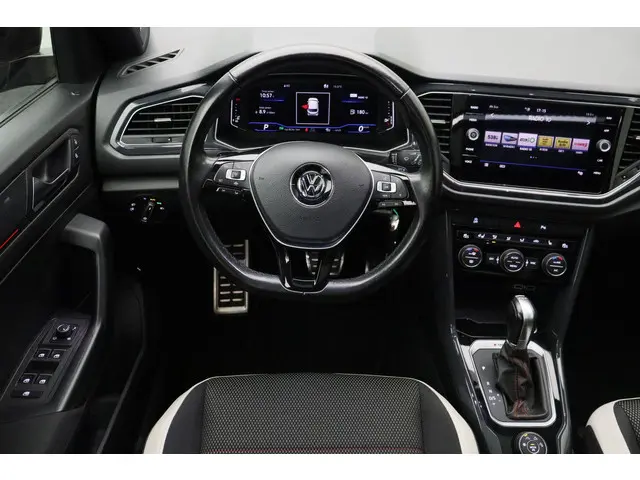 Volkswagen T-Roc 2.0 TSI 4Motion Sport 2019 Benzine 2