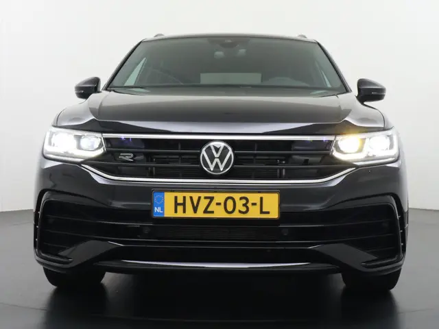 Volkswagen Tiguan 1.5 TSI R-Line Business 2024 Benzine 3
