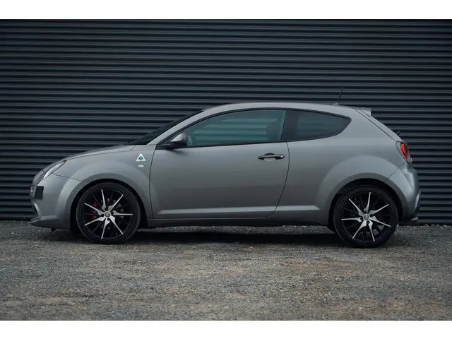 Alfa Romeo MiTo 3