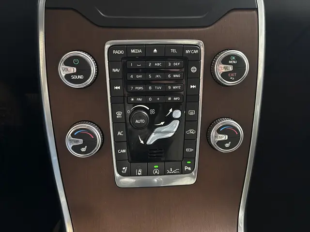 Volvo V70 2.0 D3 Polar+ 2016 Diesel 11