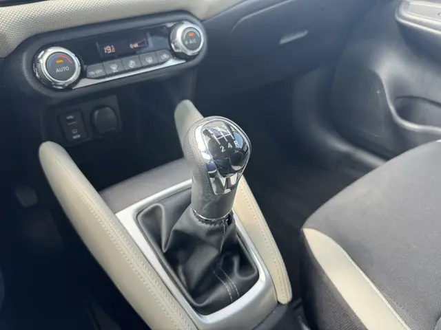 Nissan Micra 0.9 IG-T N-Connecta|Navi|NL-Auto 2018 Benzine 10