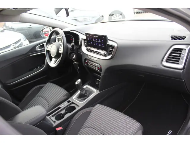 Kia Ceed Sportswagon 1.0 T-GDi DynamicLine 2023 Benzine 13