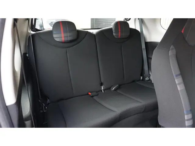 Peugeot 108 1.0 VTi 69pk 3Drs Active 2016 Benzine 20