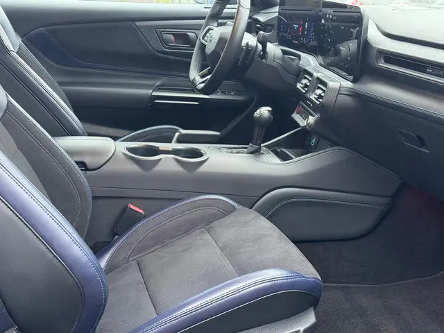 Ford Mustang Fastback GT 5.0 V8 Dark Horse 2024 Benzine 11