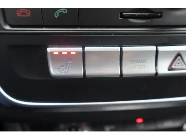 Mercedes-Benz CLA 180 d Lease Edition Plus 2016 Diesel 28