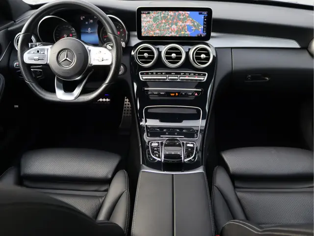 Mercedes-Benz C-Klasse 180 AMG-line 2019 Benzine 3