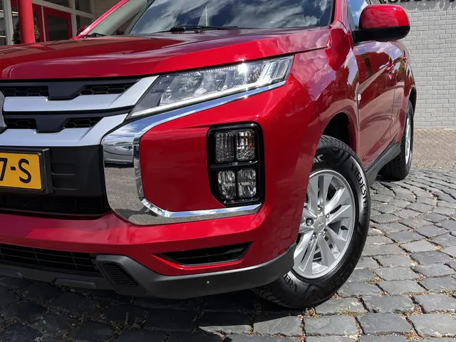 Mitsubishi ASX 2.0 Pure 2020 Benzine 22